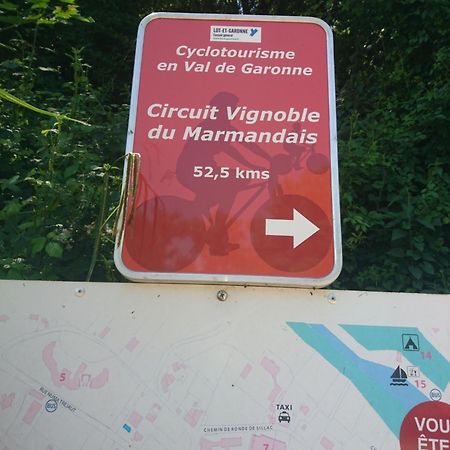 Location meublée au milieu d'un écrin de verdure Aux vieux fours Noaillac Extérieur photo