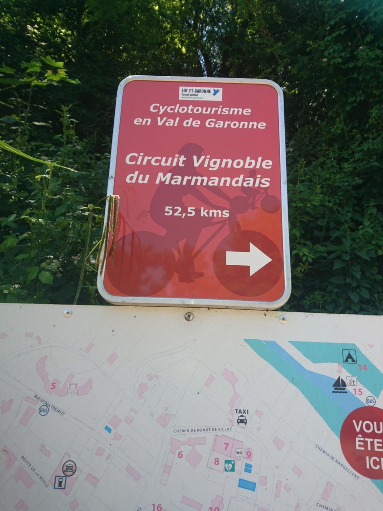 Location meublée au milieu d'un écrin de verdure Aux vieux fours Noaillac Extérieur photo